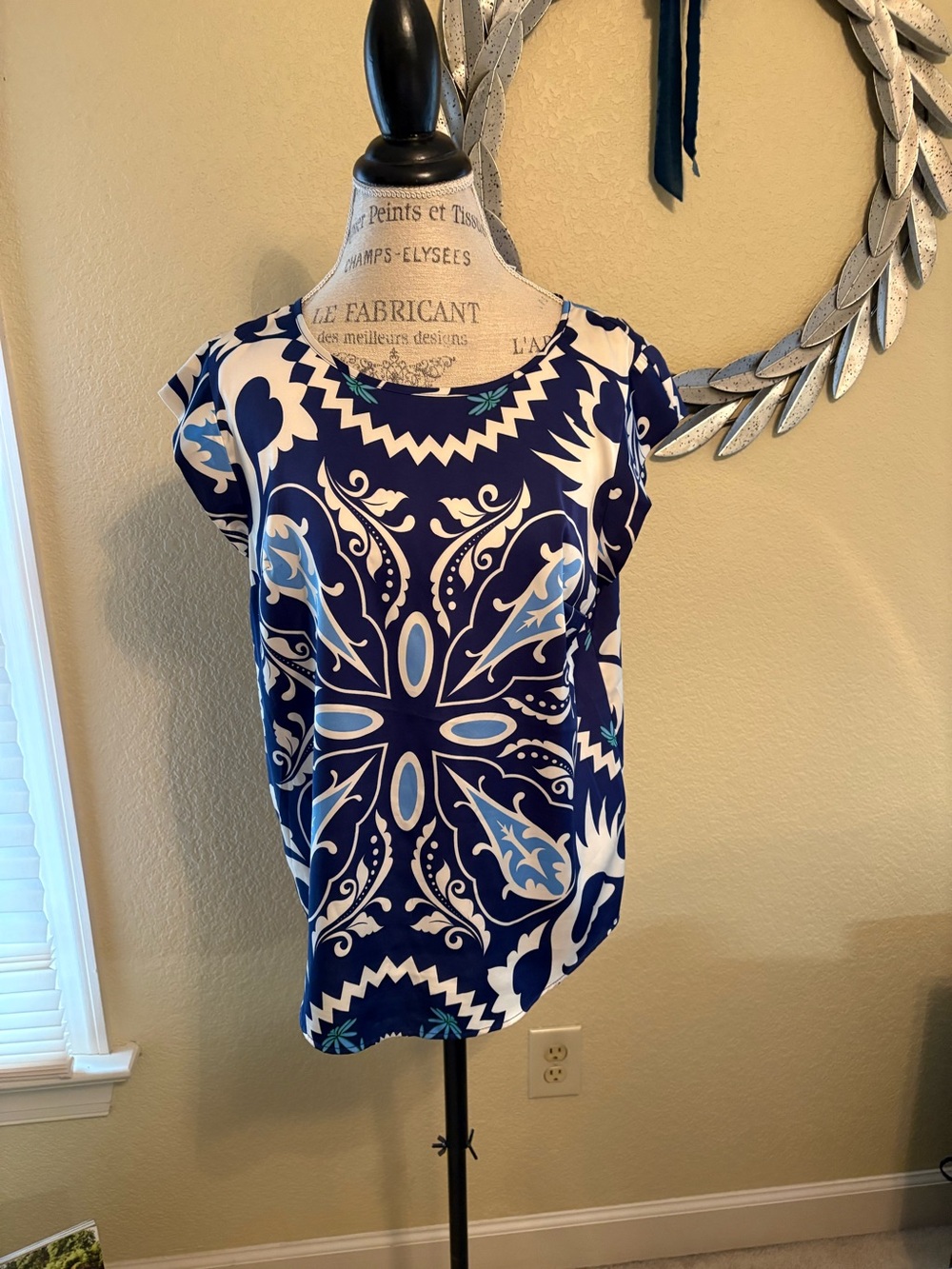 Women’s Blue & White Printed Cap Sleeve Top